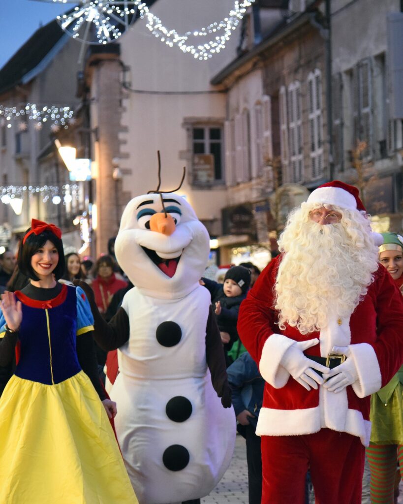 Marché de Noël des commerçants de Nuits-Saint-Georges avec défilé.